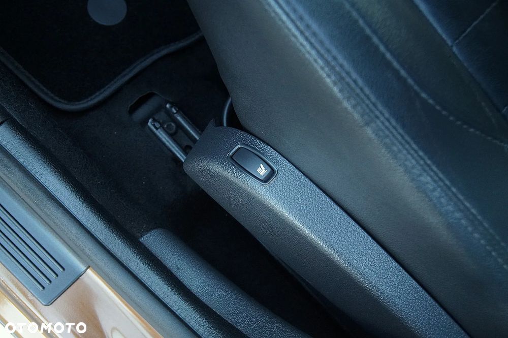 Dacia Duster 1.6 16V 105 4x2 Prestige - 15