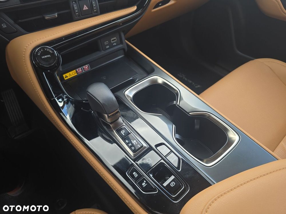 Lexus NX - 14