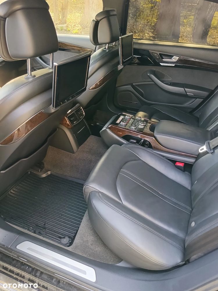Audi A8 4.2 TDI L Quattro - 22