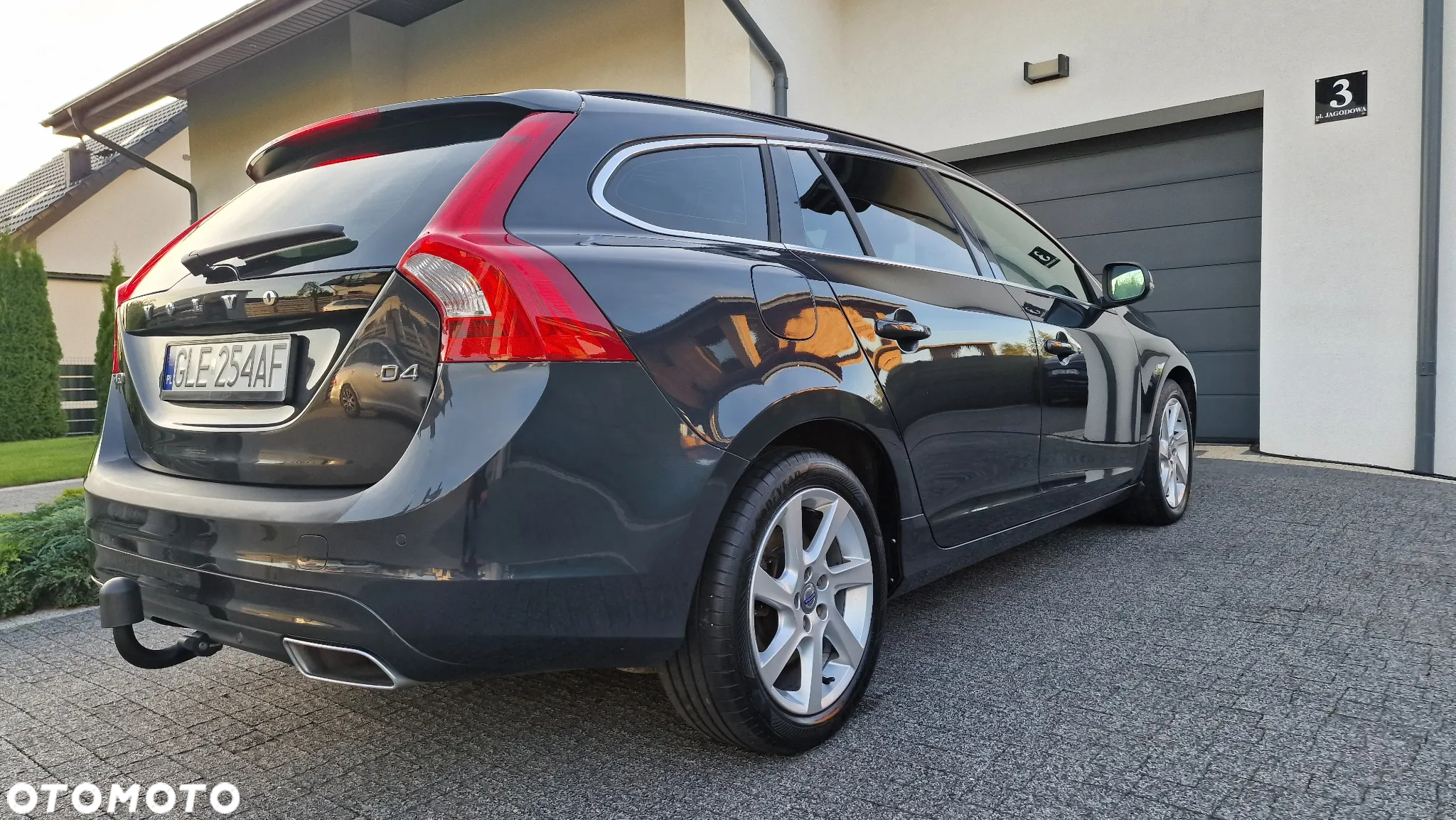 Volvo V60 D4 Drive-E Summum - 13