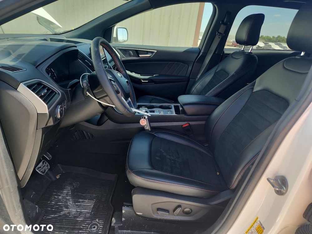 Ford Edge - 6