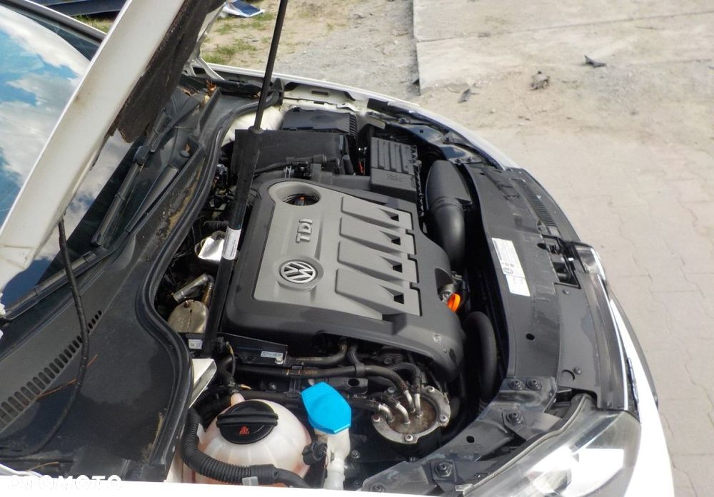 Volkswagen Golf - 4