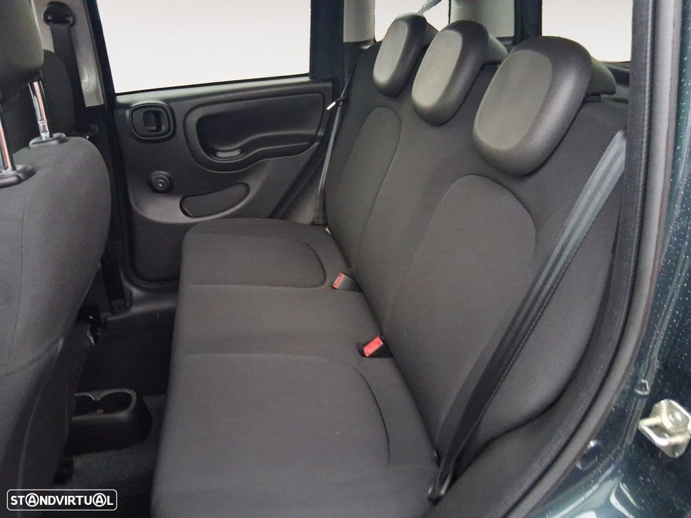 Fiat Panda 1.0 Hybrid City Cross — fotografia 13