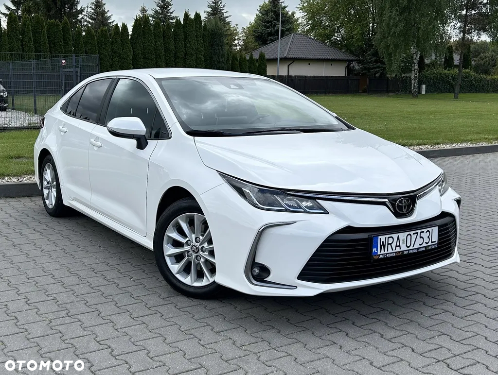 Toyota Corolla - 3