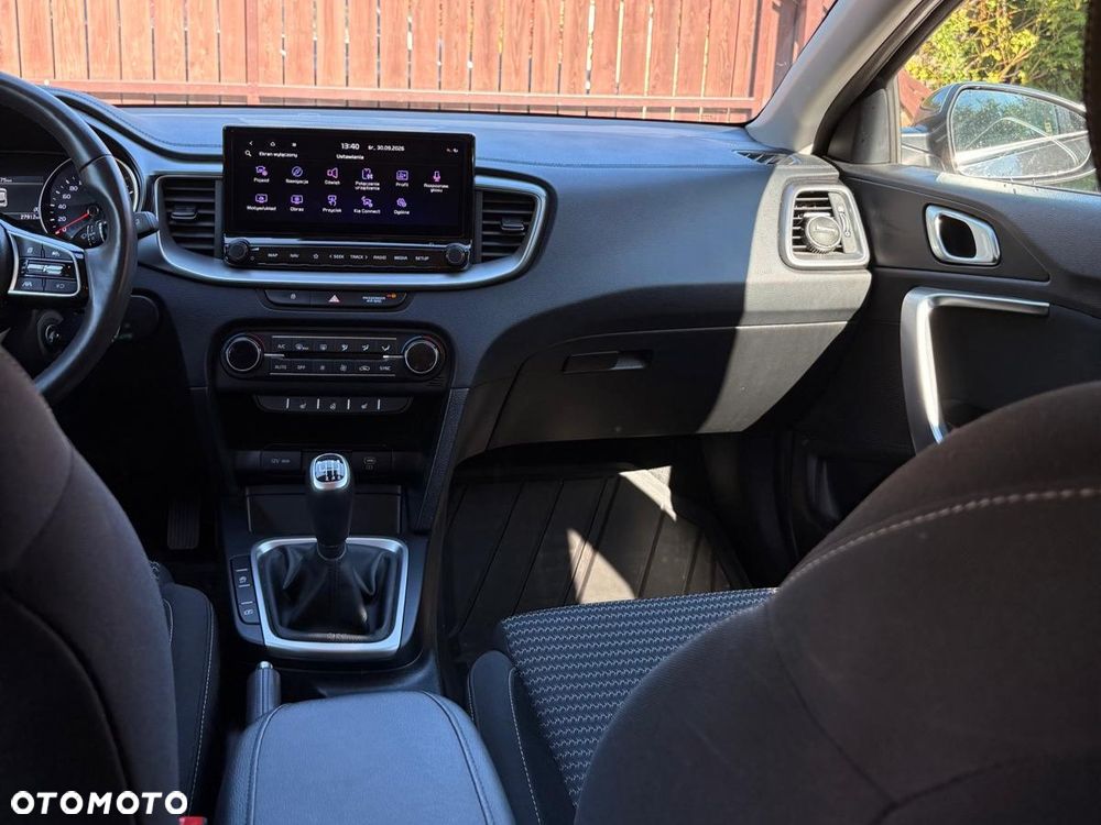 Kia XCeed 1.5 T-GDI M - 10