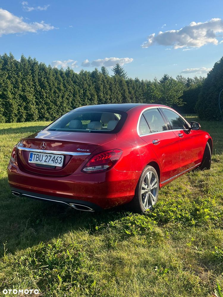 Mercedes-Benz Klasa C 300 7G-TRONIC - 29