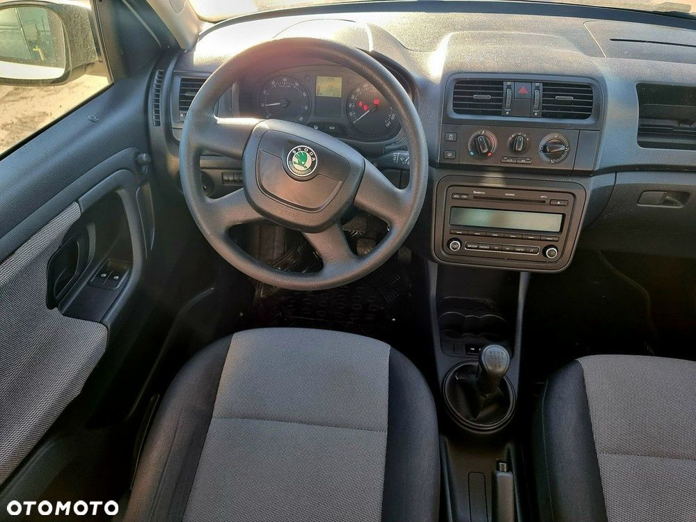 Skoda Roomster - 16