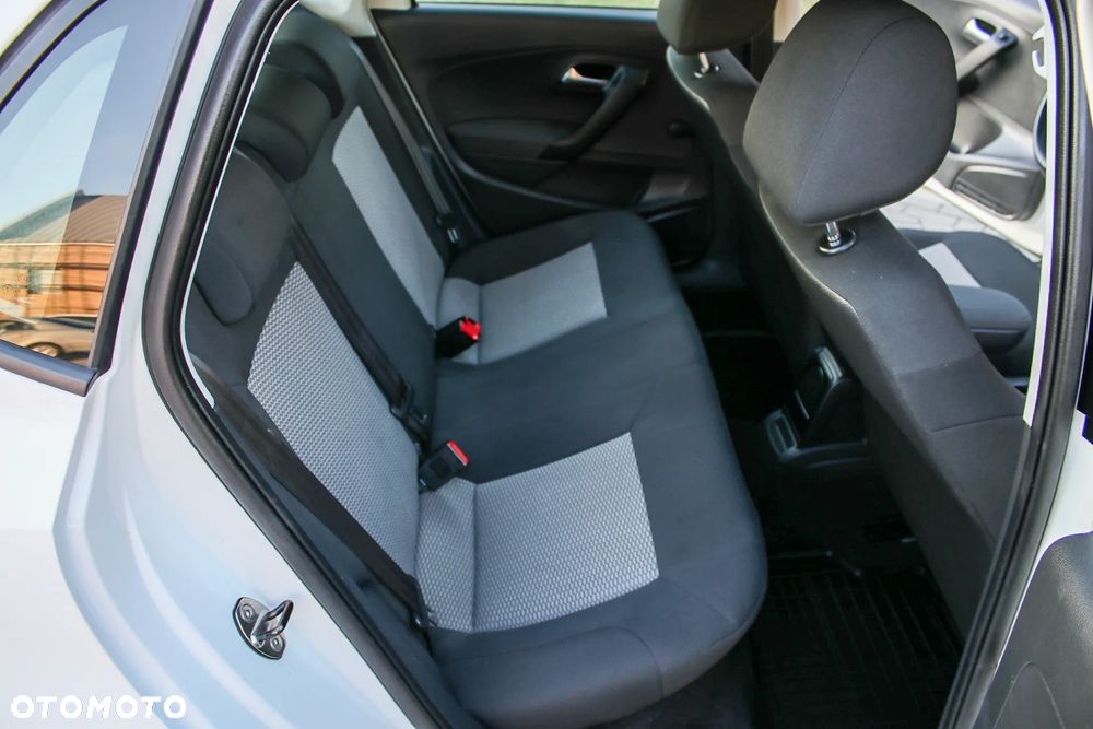 Volkswagen Polo 1.2 TDI DPF BlueMot (89g) - 28