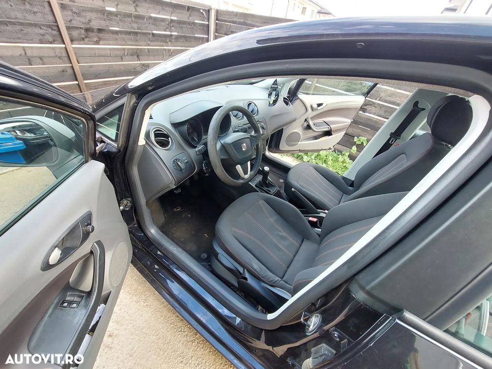 Seat Ibiza 1.4 Reference - 5