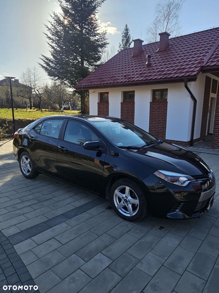 Toyota Corolla - 8