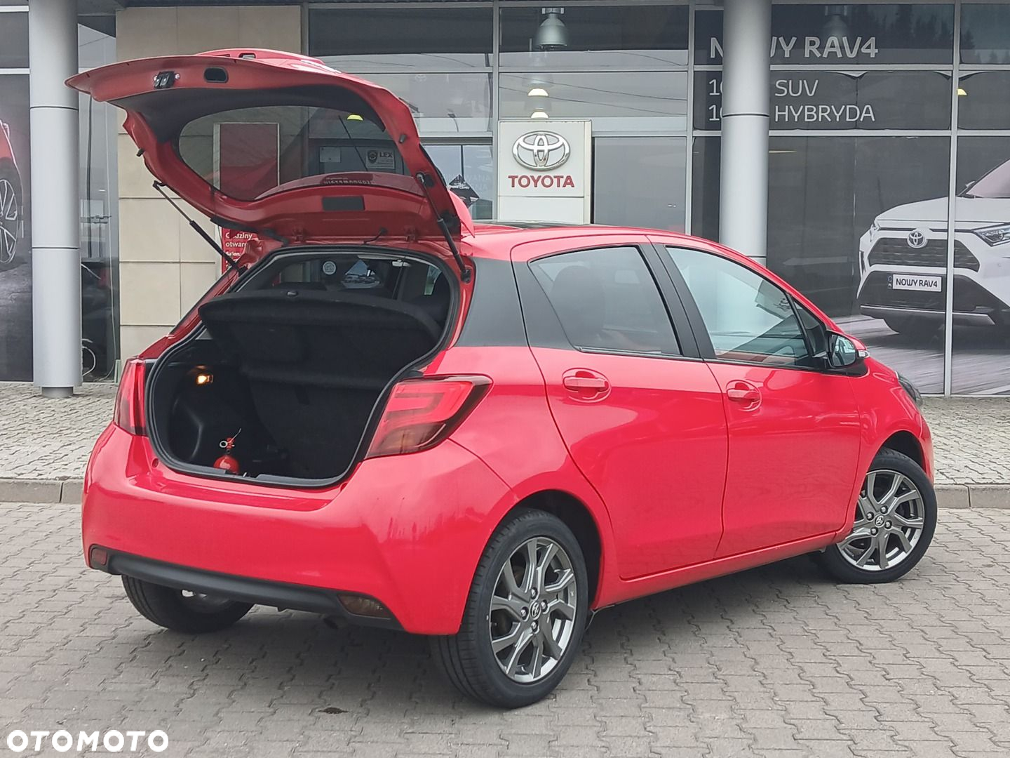 Toyota Yaris 1.33 Dynamic - 3