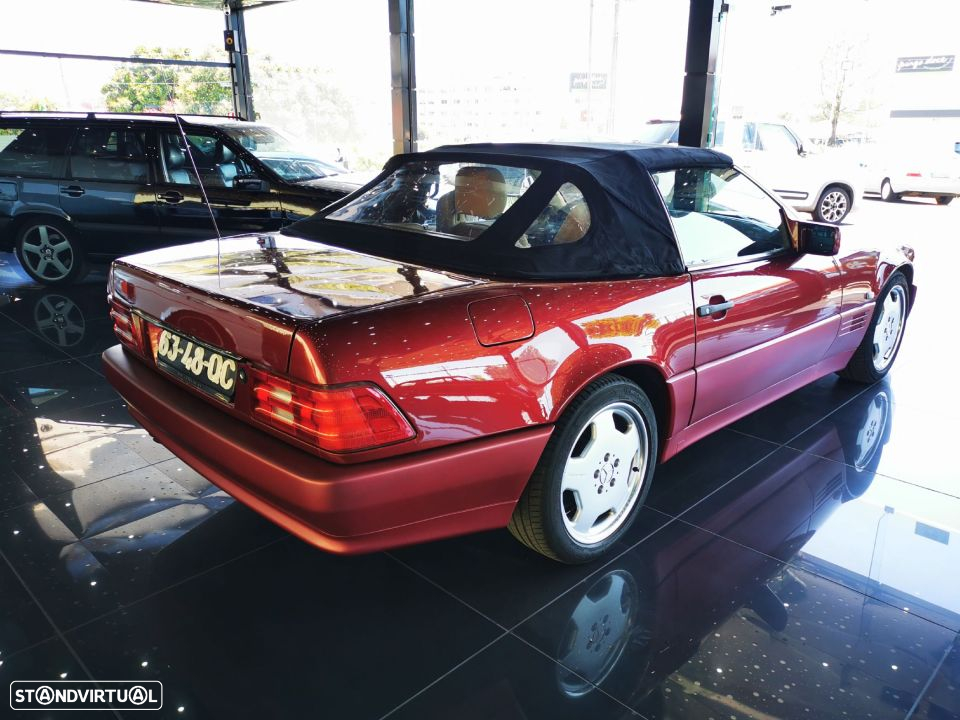 Mercedes-Benz SL 300 - 28