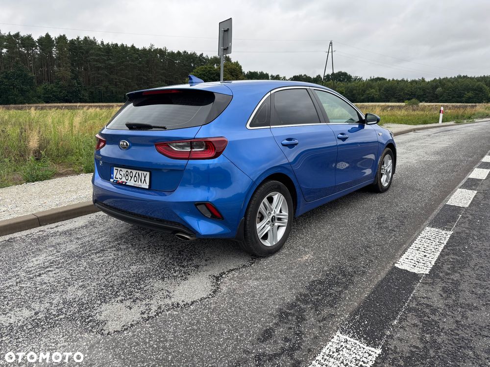 Kia Ceed 1.5 T-GDI M - 9