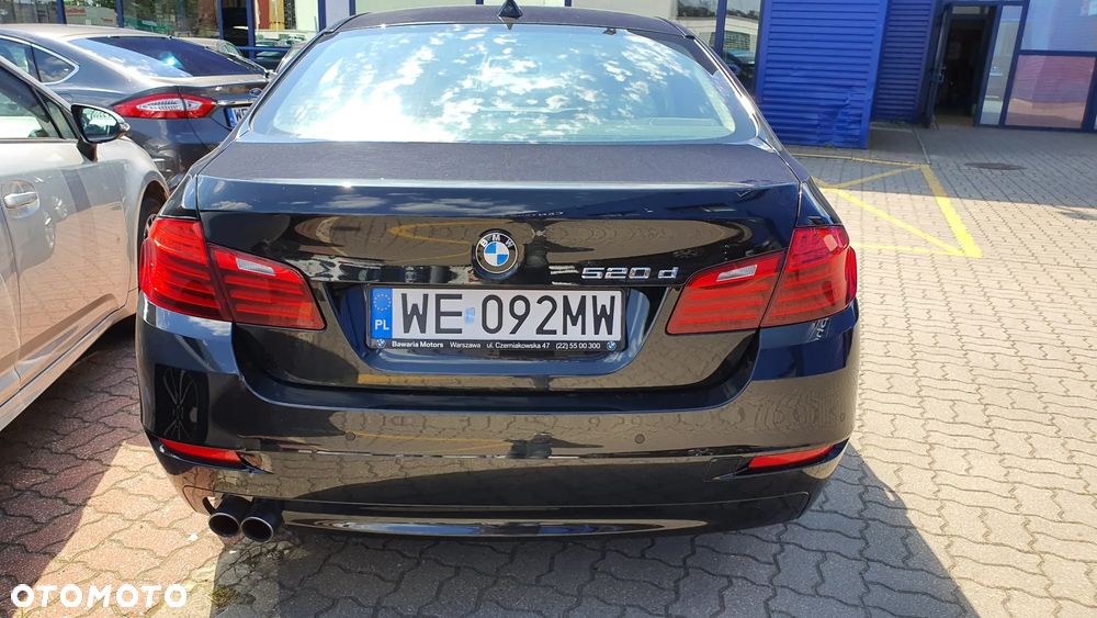 BMW Seria 5 520d - 8