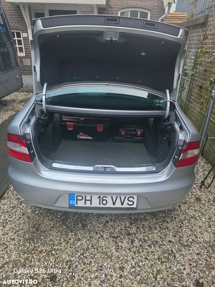 Skoda Superb 1.9 TDI Comfort - 11