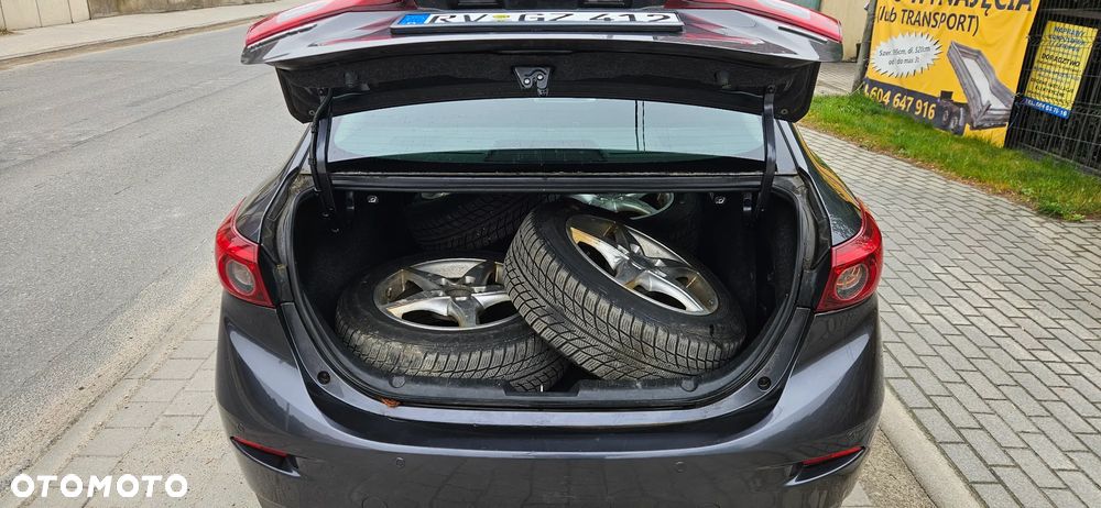 Mazda 3 - 9