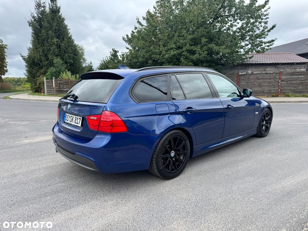 BMW Seria 3 320d DPF Edition Sport - 3