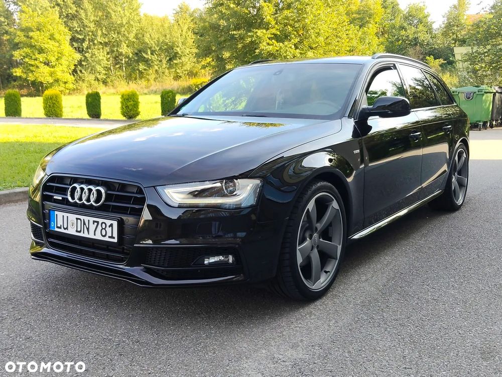 Audi A4 Avant 2.0 TDI DPF quattro S line Sportpaket - 11