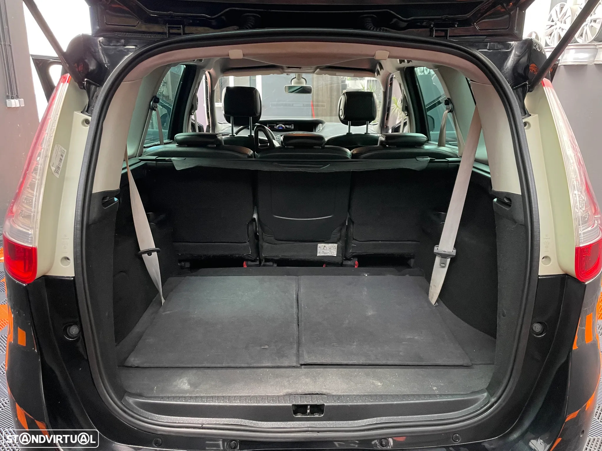 Renault Grand Scénic 1.5 dCi Bose Edition SS - 28