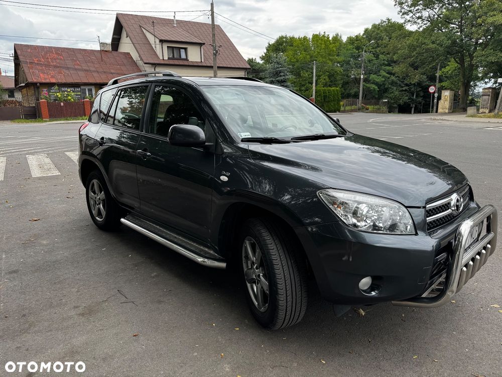 Toyota RAV4 2.2 D-4D Prestige - 2