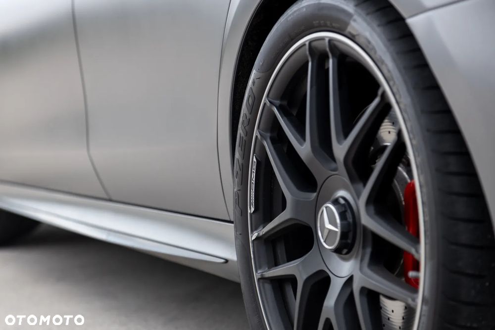 Mercedes-Benz Klasa E AMG 63 S 4-Matic+ - 11
