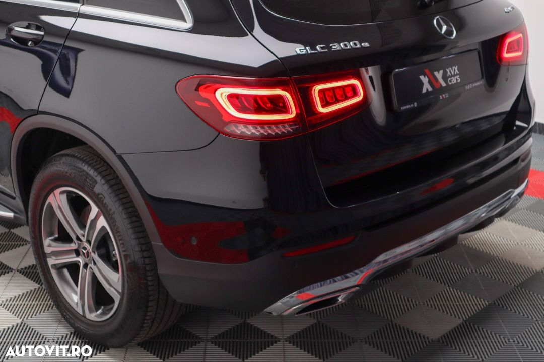 Mercedes-Benz GLC 300 e 4Matic 9G-TRONIC - 19