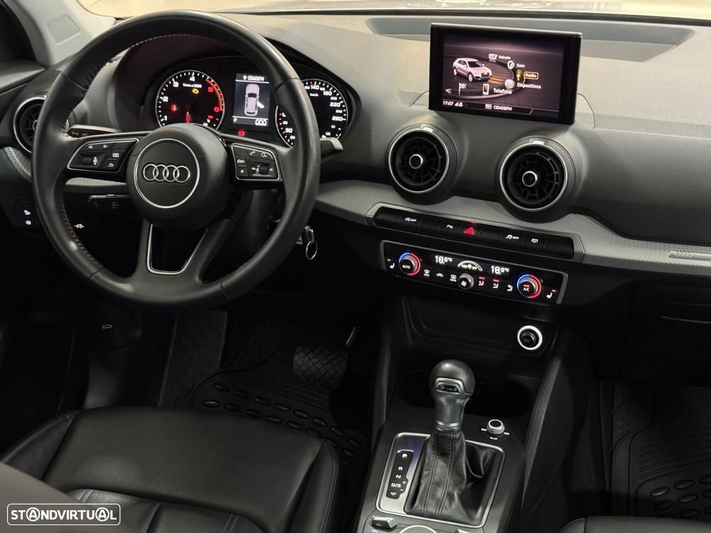 Audi Q2 30 TDI S tronic design - 44