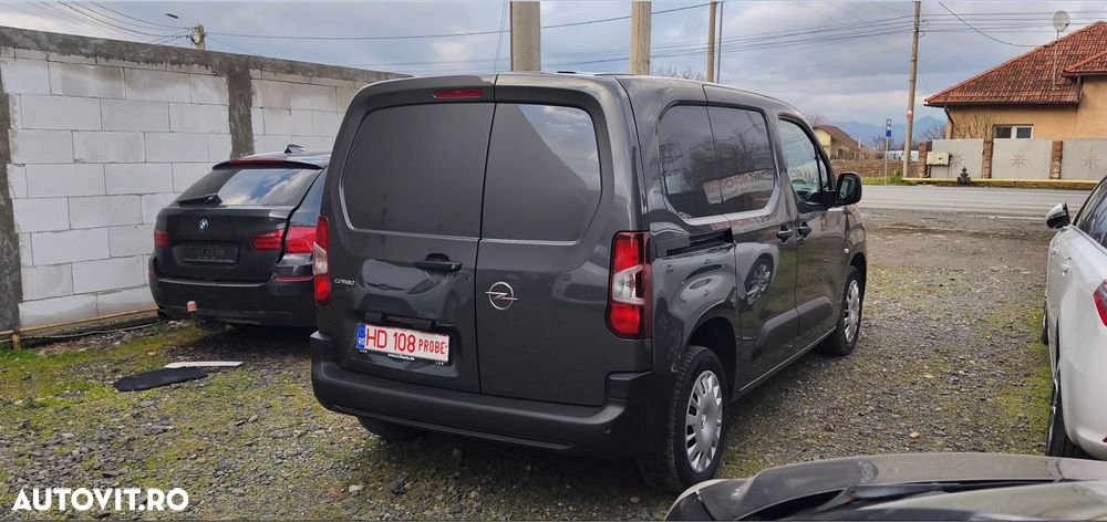 Opel Combo 1.5 D Start/Stop - 4