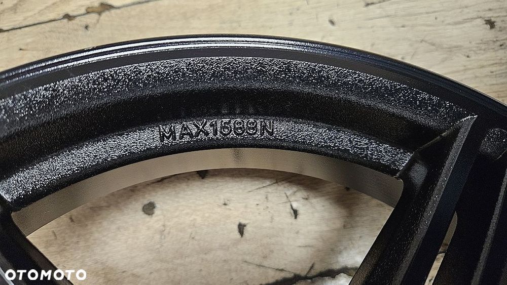 Felga tył MAX1588N MT3.0x13 - 4