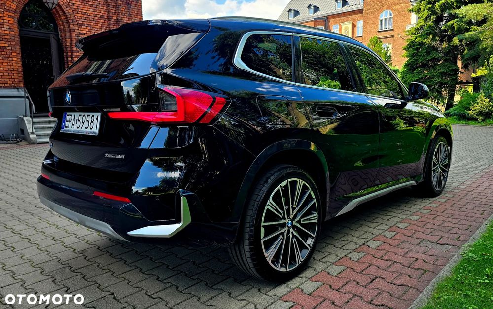 BMW X1 xDrive25i xLine - 5