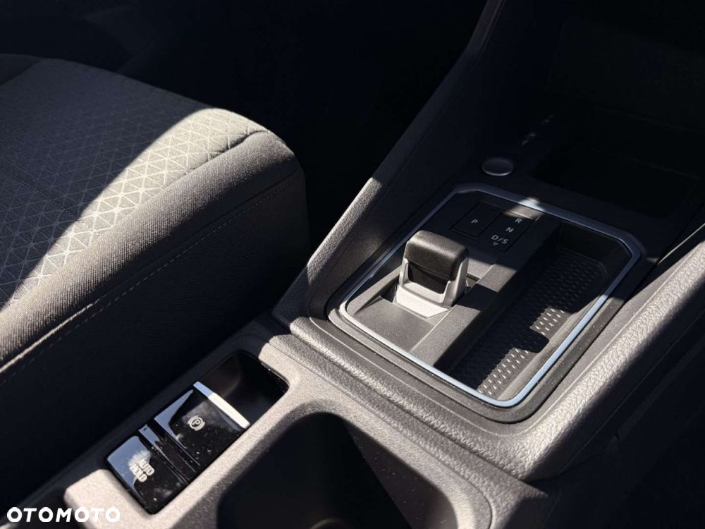 Ford Tourneo Connect Grand - 17