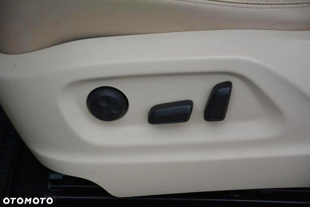 Volkswagen Tiguan 2.0 TDI 4Mot Sport&Style DSG - 32