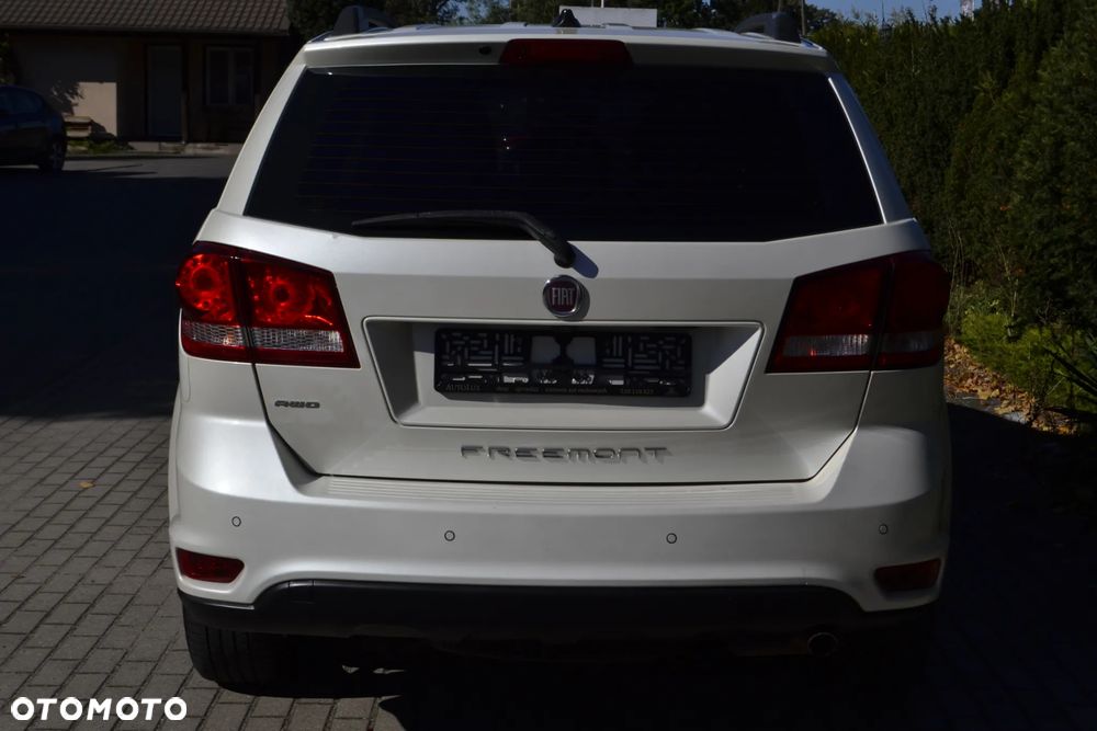 Fiat Freemont 2.0 Multijet Black Code AWD - 12