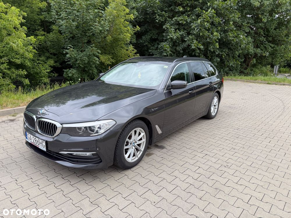 BMW Seria 5 525d - 1