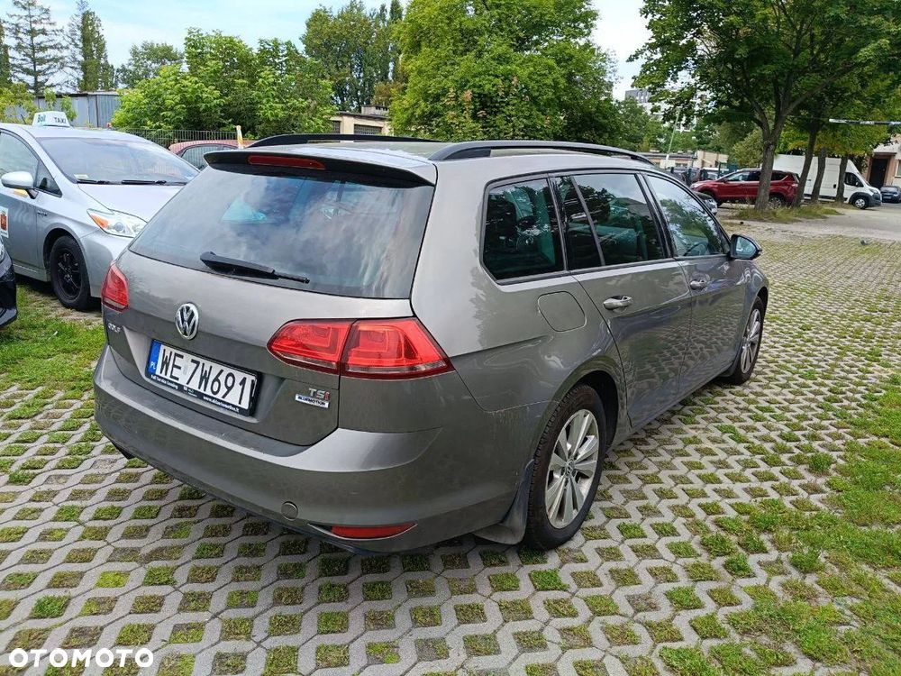 Volkswagen Golf 1.4 TSI BlueMotion Technology DSG Comfortline - 4