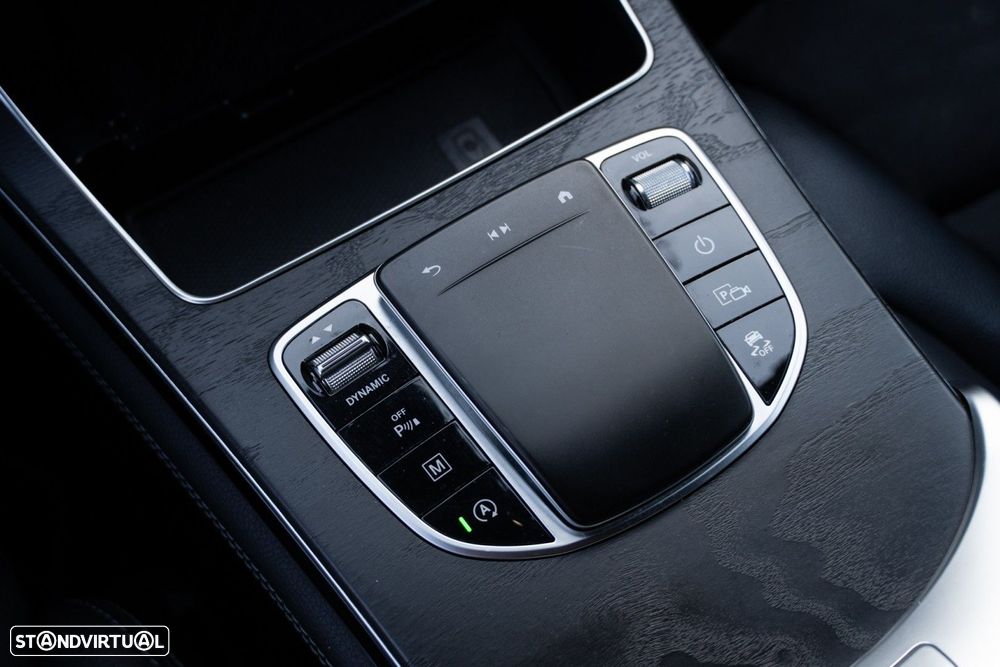 Mercedes-Benz GLC 300 d 4Matic - 25