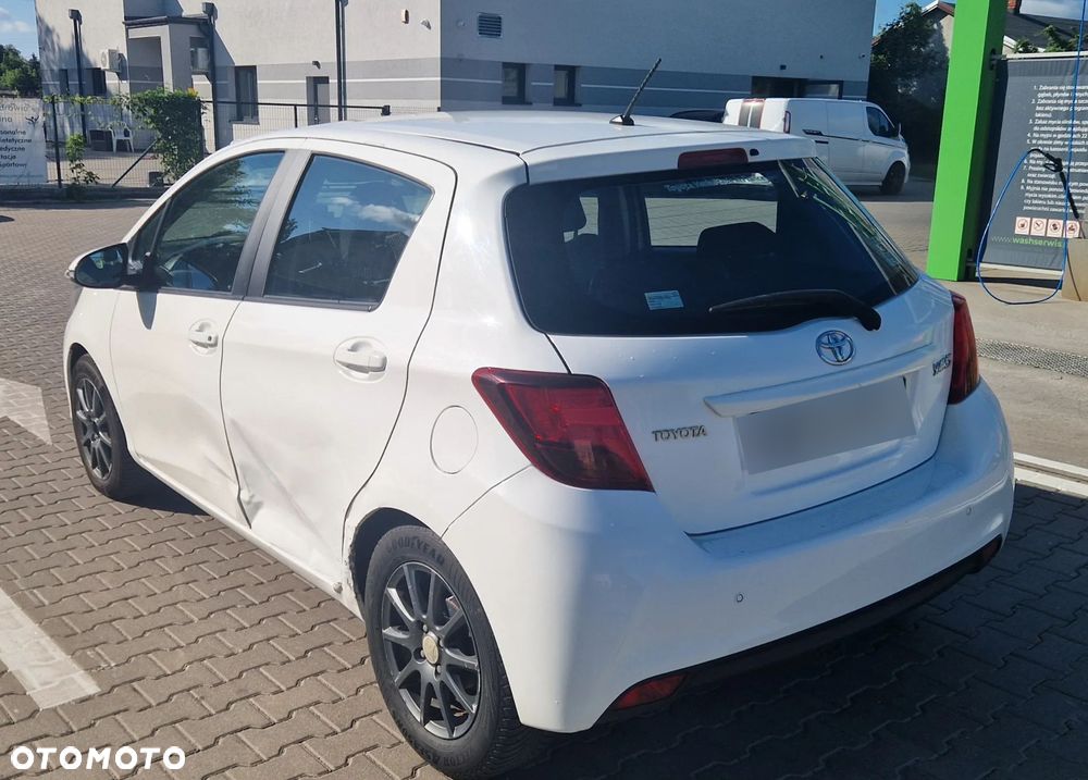 Toyota Yaris 1.4 D-4D Active EU6 - 5