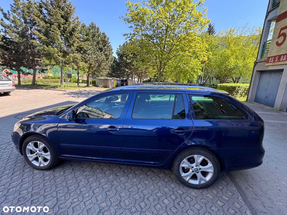 Skoda Octavia 2.0 TDI Elegance DSG - 13