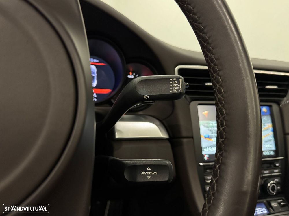 Porsche 911 (991) Carrera 2 - 49