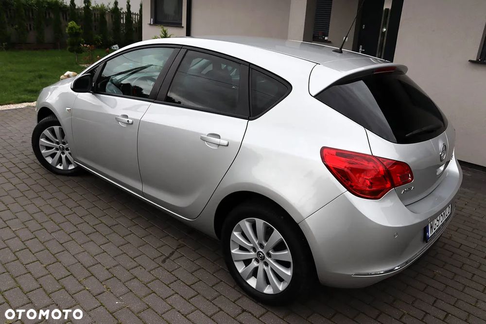 Opel Astra IV 1.7 CDTI Enjoy - 9