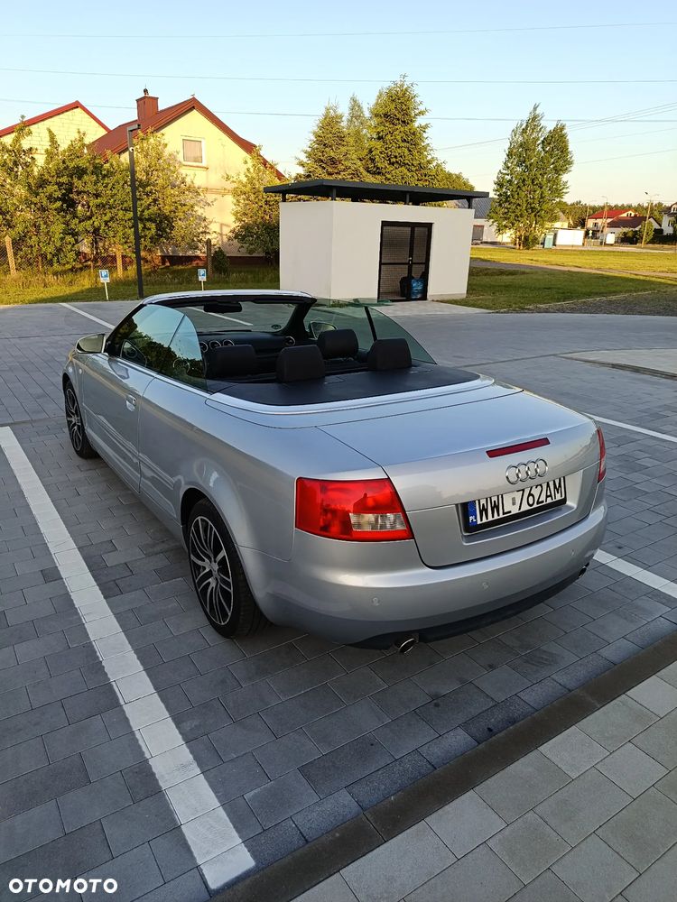 Audi A4 Cabrio 1.8 T - 9