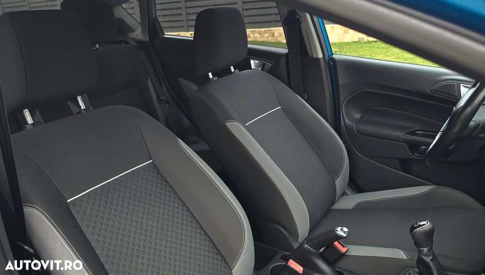 Ford Fiesta 1.6 TDCI Titanium - 29