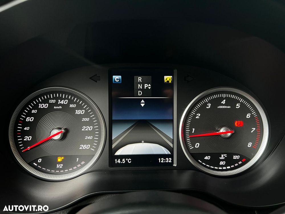 Mercedes-Benz GLC 250 4MATIC - 27