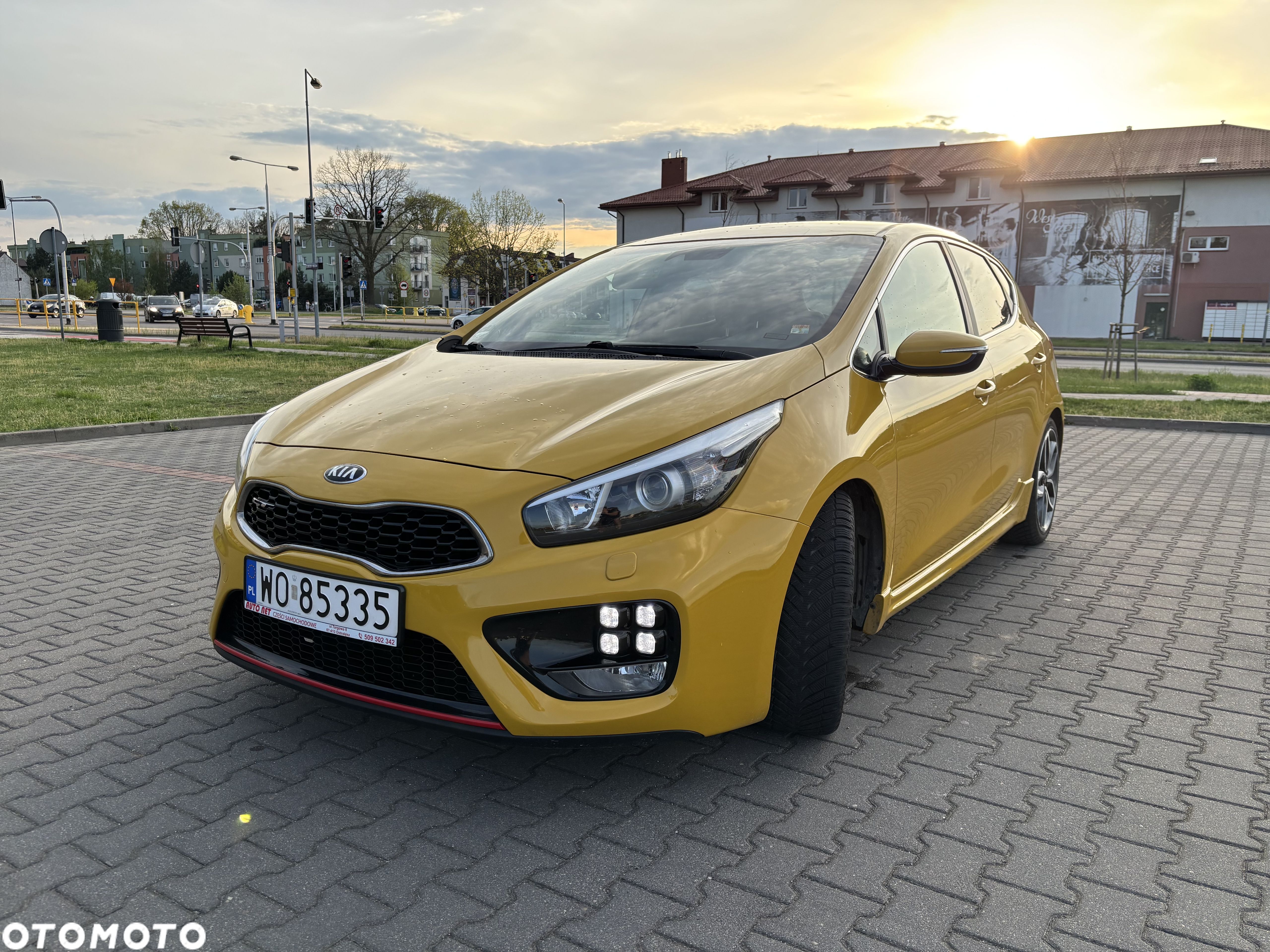 Kia Ceed Cee'd 1.6 T-GDI GT - 1