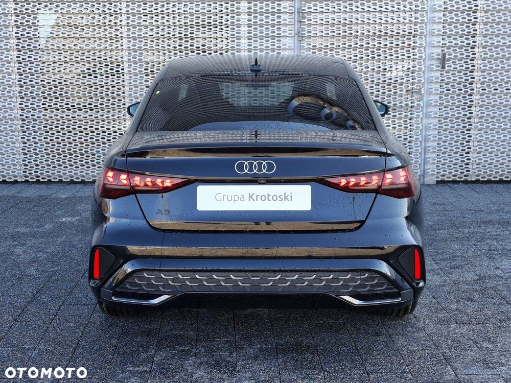 Audi A3 Limousine - 3