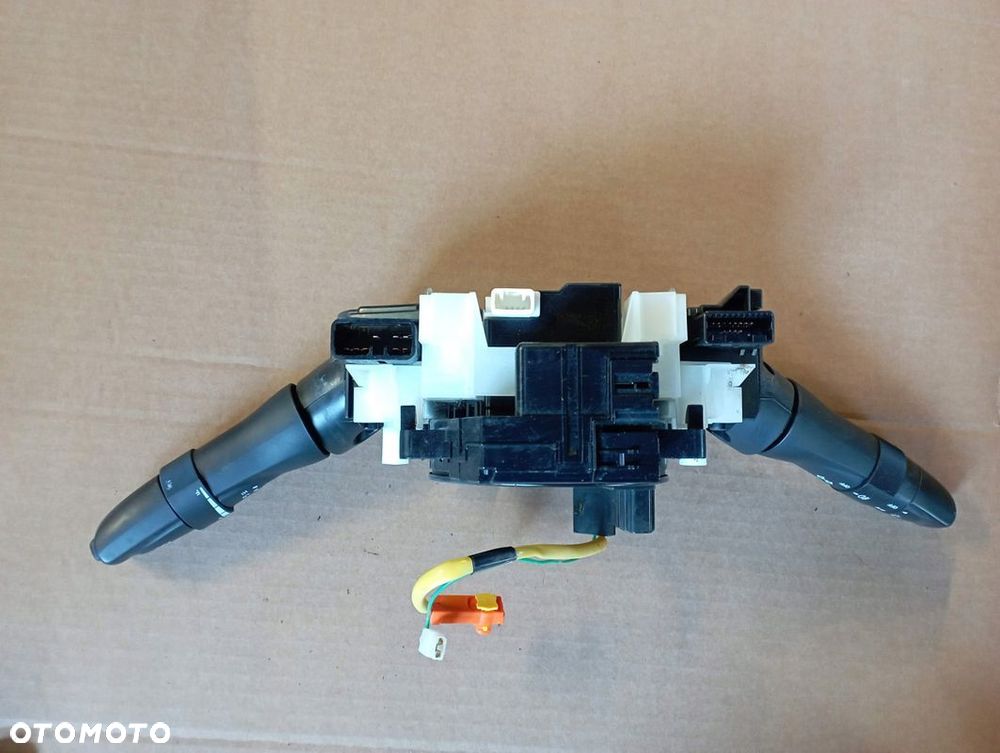 ISUZU D-MAX II 2 PRZEŁĄCZNIK ZESPOLONY PAJĄK MANETKI EUROPA 8983862450 - 4