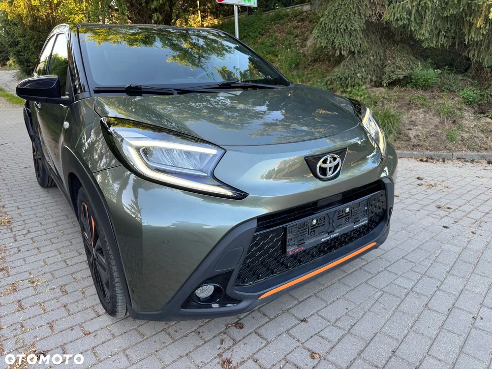 Toyota Aygo X 1.0 VVT-i Limited - 1