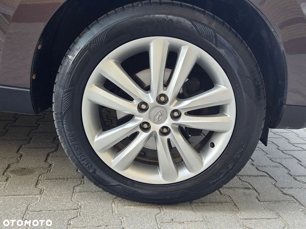 Hyundai ix35 2.0 Premium 2WD - 35