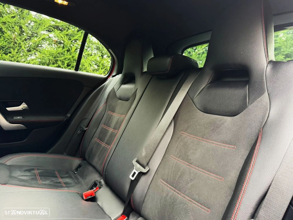 Mercedes-Benz A 180 d 7G-DCT AMG Line - 26