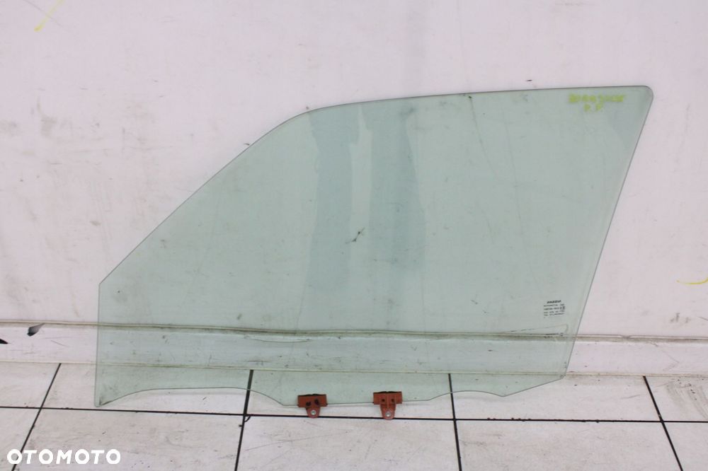 NISSAN JUKE I F15 2010R- SZYBA DRZWI PRAWA PRZEDNIA PRAWY PRZÓD - 1